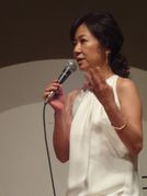 一方の浅田さんも大の愛犬家で、ご自身も保護犬を引き取り、動物愛護・啓発活動にも積極的に参加されています。